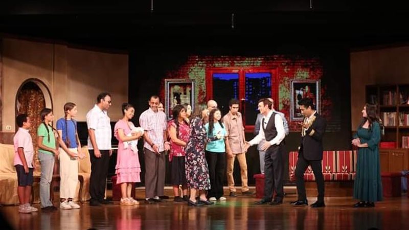 مسرحية فارس يكشف