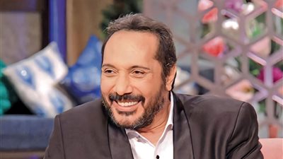 علي الحجار يروج لحفلاته الفترة القادمة عبر منصات التواصل 