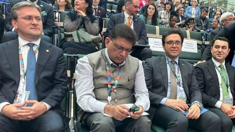 وزير الثقافة يشارك