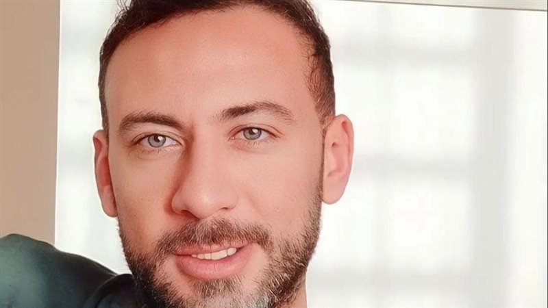عابد عناني