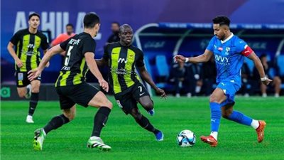  من يغرد في الصدارة.. الهلال يصطدم باتحاد جدة في قمة الدوري السعودي