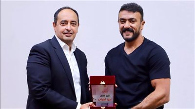 أحمد العوضي يدعم المتعافين من الإدمان بمشاركتهم في بعض الأنشطة الرياضية