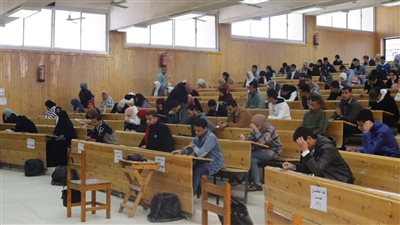 موعد امتحانات الترم الأول 2025 للجامعات .. ننشر الخريطة الزمنية للعام الدراسي الجديد