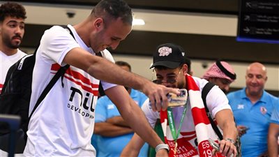 بعثة الزمالك تغادر المملكة العربية السعودية بالاحتفالات في طريقها إلى القاهرة