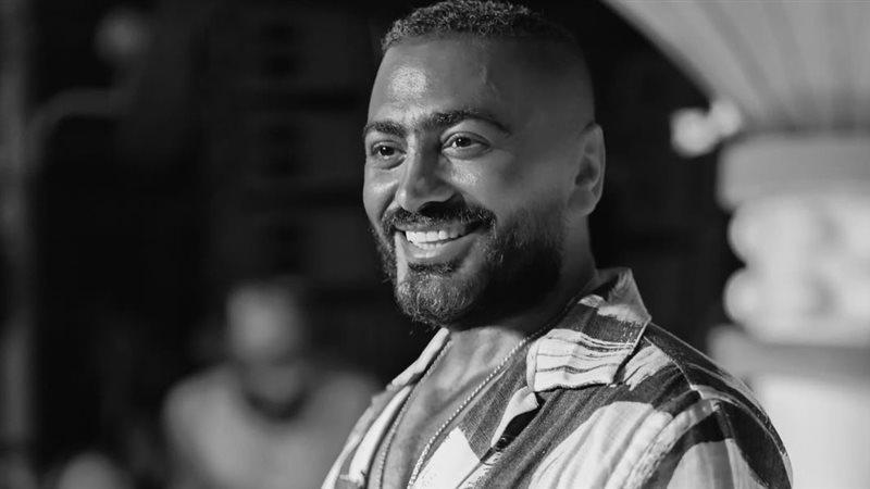 تامر حسني يكشف موعد
