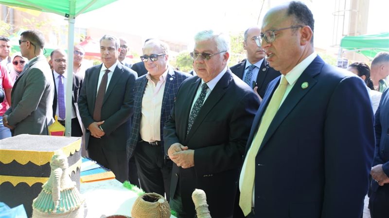 زيارة وزير التعليم