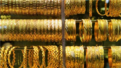 سعر الذهب اليوم الأربعاء 2 أكتوبر 2024.. عيار 18 يكسر حاجز 3 آلاف