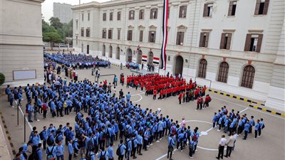 هل درجات الترم الأول تضاف للترم الثاني أولى ثانوي؟ .. اعرف التفاصيل