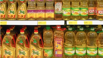 رئيس شعبة الزيوت: نستورد 96% من الخامات.. والاستهلاك بلغ 2.2 مليون طن