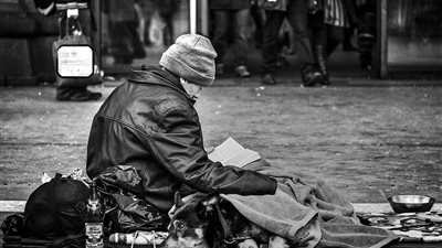 هل يدخل الفقير الجنة قبل الغني؟.. دار الإفتاء تجيب