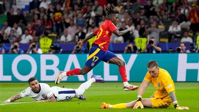 الاتحاد الإسباني يعلن استبعاد ويليامز من قائمة المنتخب واستدعاء لاعب سوسيداد للإصابة