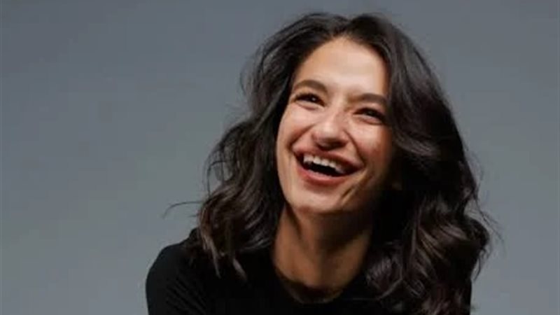 الفنانة الشابة أميرة