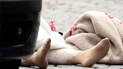 خلافات زوجية تدفع سيدة لفعل محرم .. والدتها تكشف التفاصيل