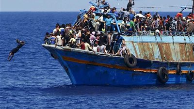 اليوم.. عصابة الهجرة غير الشرعية وتزوير جوازات السفر أمام الجنايات