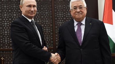 بوتين : دعوت الرئيس الفلسطيني محمود عباس لحضور قمة بريكس