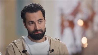 بنت ناس وسالكة.. ماذا قال أحمد حاتم عن مواصفات شريكة حياته التي يبحث عنها؟