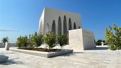 10 معلومات عن مسجد الامام أحمد الطيب في الامارات