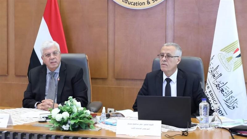 وزير التعليم العالي
