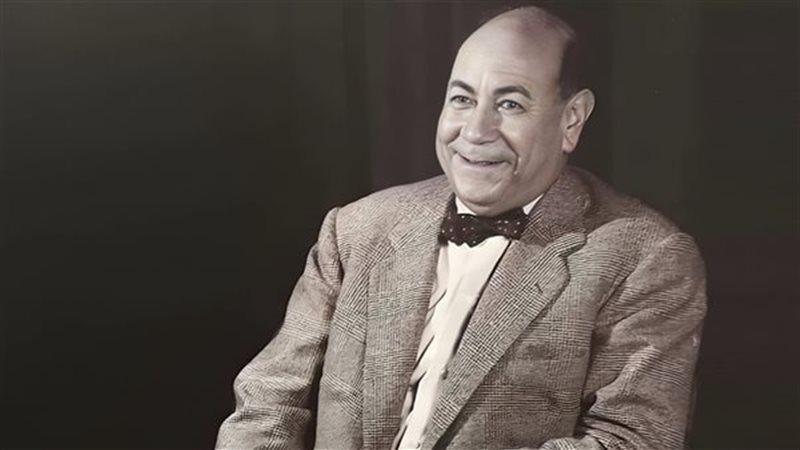 الفنان الراحل حسن