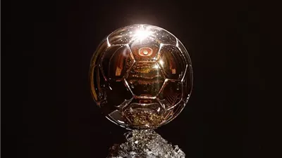 موعد جائزة أفضل لاعب في العالم المقدمة من فرانس فوتبول والقنوات الناقلة