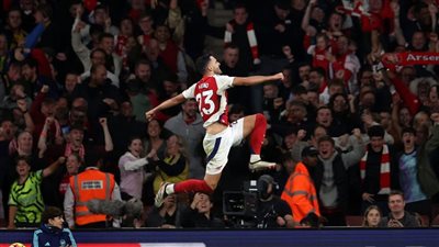 شاهد هدف آرسنال الثاني أمام ليفربول في الدوري الإنجليزي (فيديو)