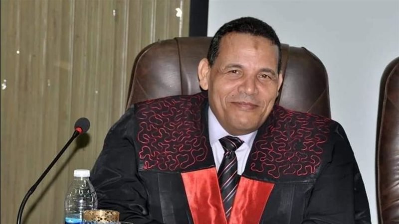 الدكتور عبد الباسط
