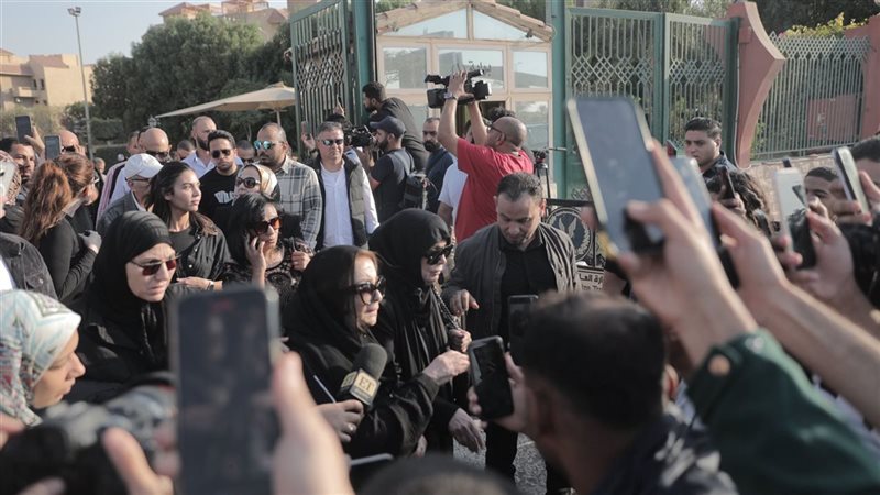 صور جنازة حسن يوسف