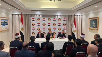 وزير الخارجية والهجرة يلتقي الجالية المصرية في أوغندا لبحث تحسين مستوى الخدمات