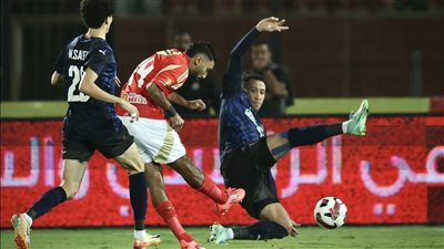 3 أهداف حصيلة الشوط الأول لمباراة الأهلي أمام سيراميكا كليوباترا بالدوري 