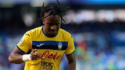 لوكمان يقود أتالانتا لتحقيق انتصار كبير على نابولي بالدوري الإيطالي 
