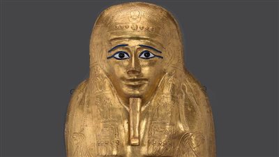 القبض على سائح أمريكي بمطار الأقصر بحوزته قطعة يشتبه في أثريتها