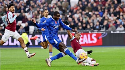 التعادل السلبي يسيطر على مباراة إيفرتون وويستهام بالدوري الإنجليزي الممتاز