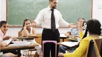 الإعارات الخارجية للمعلمين 2025 .. الشروط ورسوم التقديم من هنا 