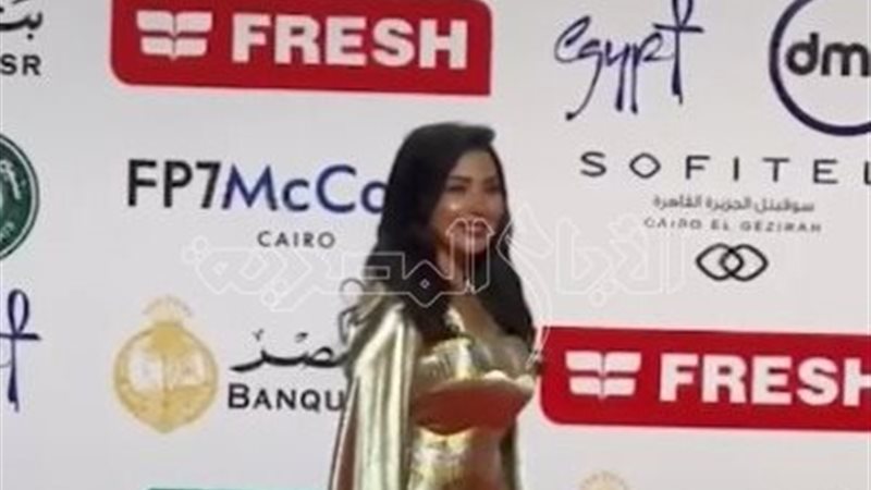 فستان سهير جودة بمهرجان
