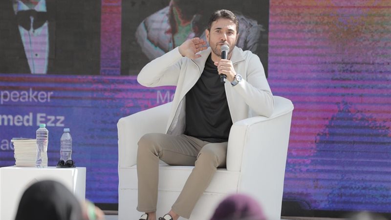 أحمد عز في ندوة مهرجان