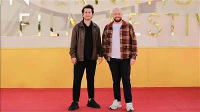 أبطال الفيلم التركي 