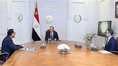 الرئيس السيسي يوجه بفتح أسواق جديدة أمام الصادرات ورفع نسبة المكون المحلي
