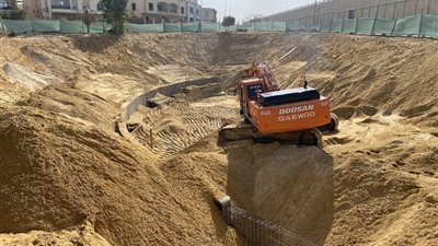 القاهرة الجديدة لن تغرق في مياه الأمطار.. رئيس الجهاز: جاهزون للشتاء | خاص