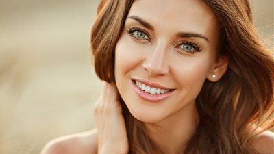 هل الضحك مفيد للوجه؟.. فوائد الضحك الصحية والجمالية