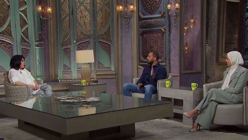 عمرو وهبة مع إسعاد