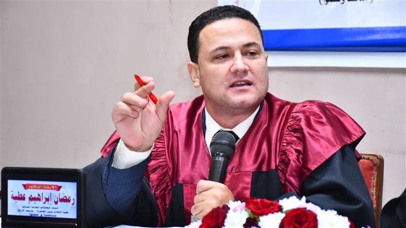 الدكتور رمضان إبراهيم