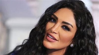 أزمات في حياة الإعلامية سالي عبد السلام.. تعرضت للتحرش وفقدت تؤامها