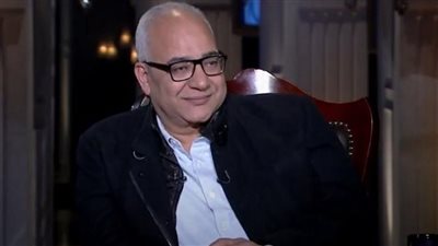 بيومي فؤاد يغلق حساباته على مواقع التواصل الاجتماعي.. ما السبب؟