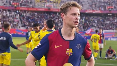 برشلونة يتعرض لتعثر جديد أمام لاس بالماس بالدوري الإسباني 