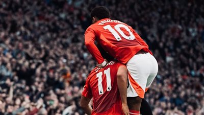  مانشستر يونايتد يكتسح إيفرتون برباعية في الدوري الإنجليزي (فيديو)