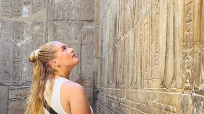 ألمانية وبتتكلم صعيدي أحسن مننا.. فيفيان الألمانية قالبة الدنيا على السوشيال ميديا| فيديو