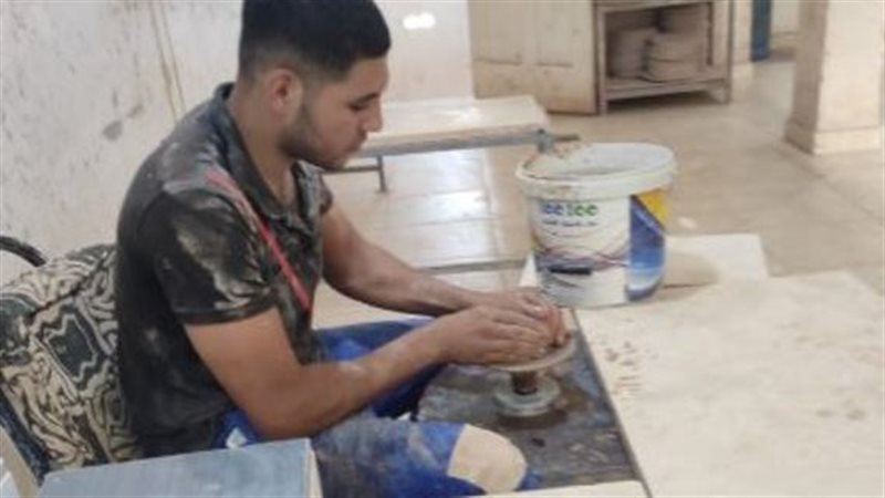 قرية الفواخير