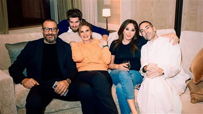 ماجد المصري يهنئ إليسا على جائزة الأيقونة من بيلبورد عربية 2024