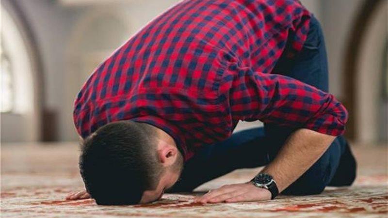 حكم الدعاء في السجود