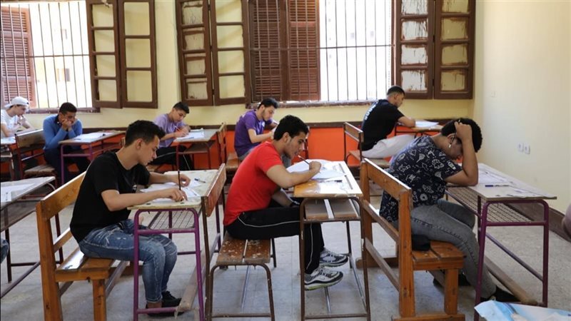 امتحانات الثانوية